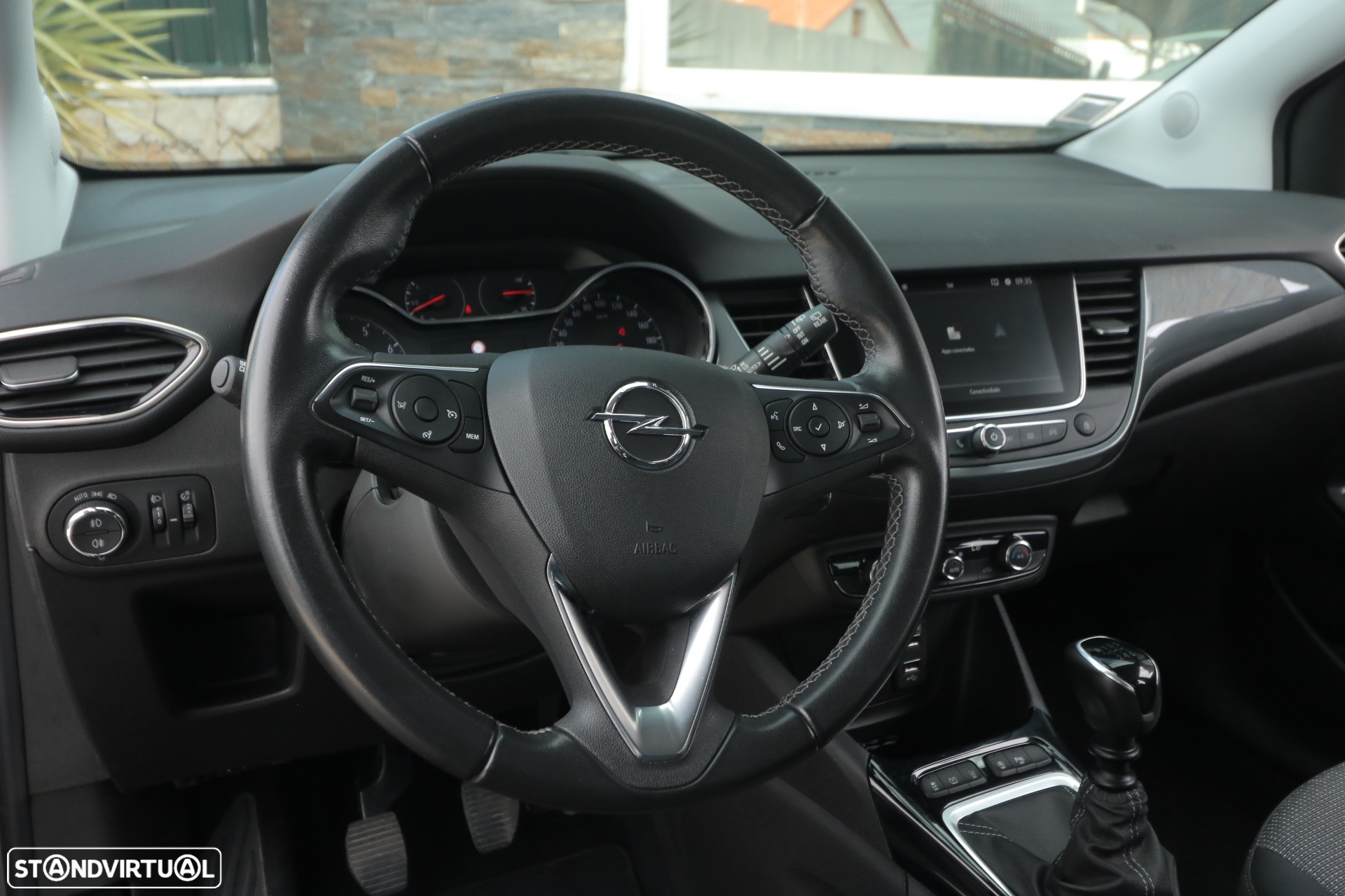 Opel Crossland X 1.2 T Innovation - 9