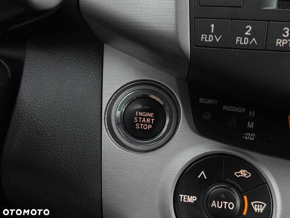 Toyota RAV4 2.2 D-4D Sol 180 - 34