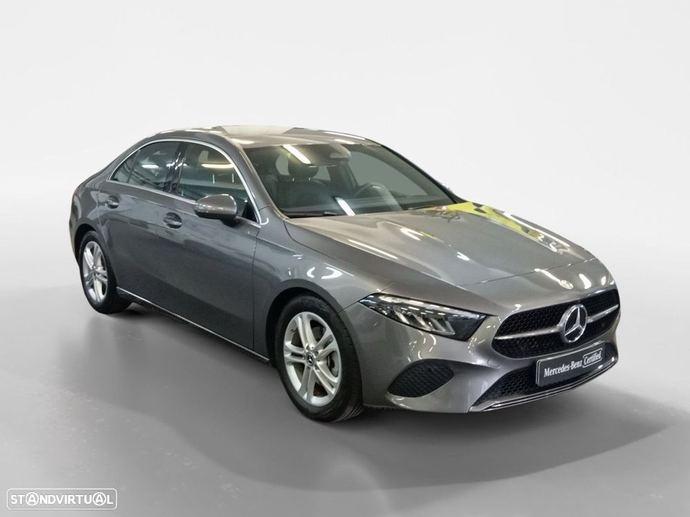 Mercedes-Benz A 200 Limousine d Style Aut. - 7