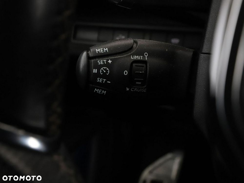 Peugeot 3008 2.0 BlueHDi GT S&S EAT8 - 37