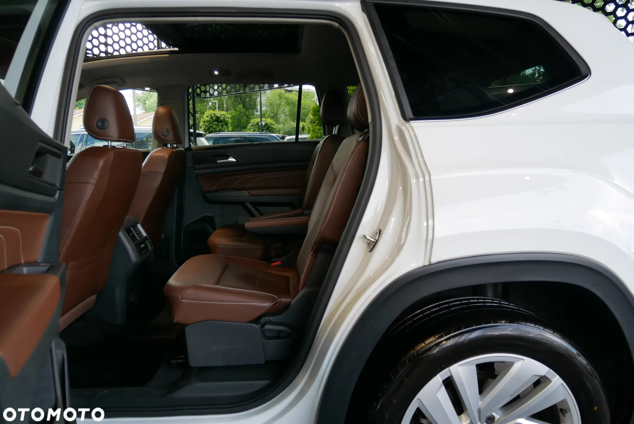Volkswagen Atlas - 10
