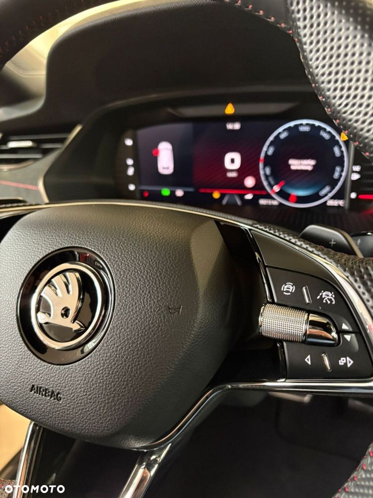 Skoda Octavia 2.0 TSI RS DSG - 14