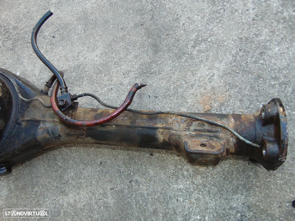 Isuzu Trooper eixo traseiro - 5