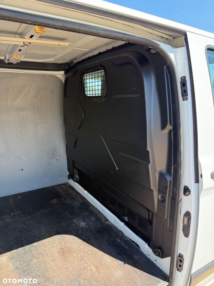 Ford Transit Custom - 17