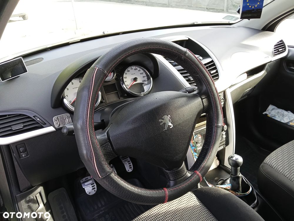 Peugeot 207 120 Premium - 12
