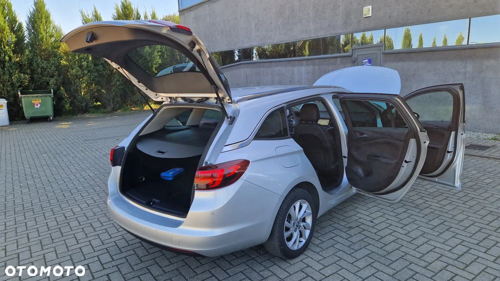 Opel Astra - 12