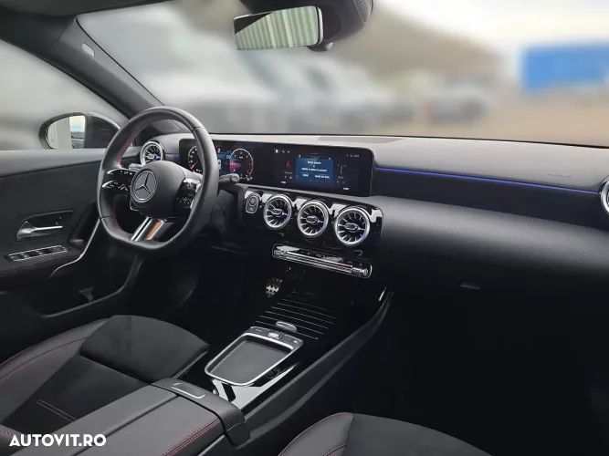 Mercedes-Benz A 220 - 12