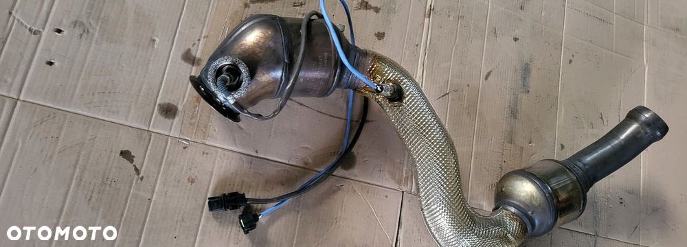 Katalizator Kompletny z Czujnikami MERCEDES C63 AMG W205 2018 A2054904014 - 2