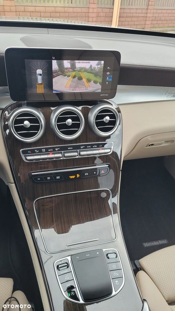 Mercedes-Benz GLC 200 d 4-Matic - 17