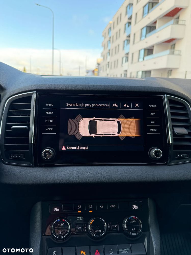 Skoda Karoq 1.6 TDI 4x2 Style DSG - 28