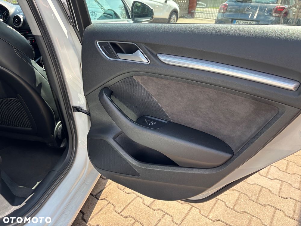Audi A3 Sportback 1.5 TFSI cylinder on demand design - 18