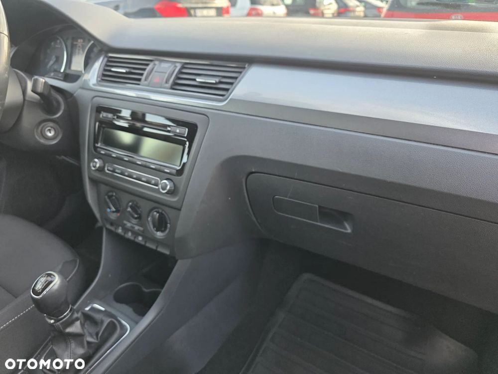 Skoda RAPID 1.2 TSI Ambition - 6