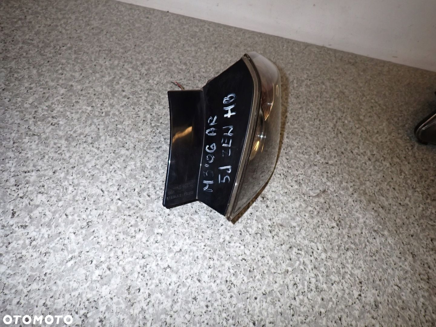 MAZDA 3 MAZDA3 HB 06- LAMPA TYLNA PRAWA LIFT - 4