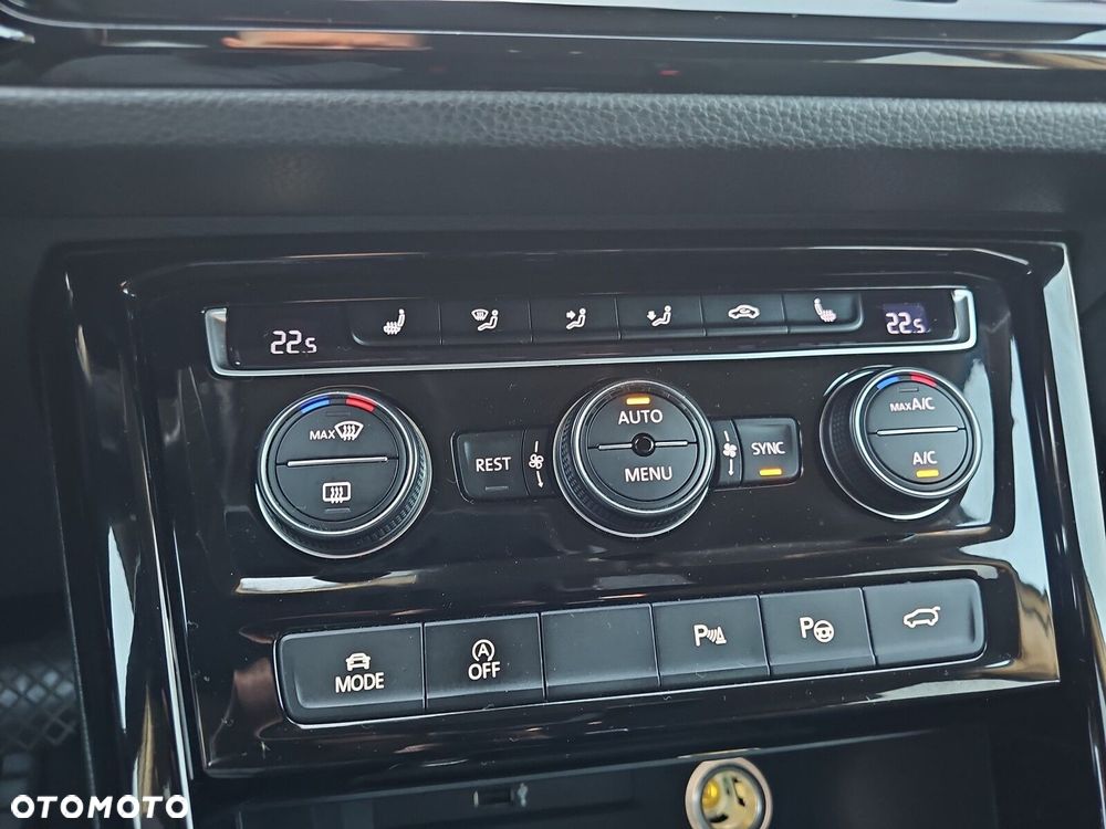 Volkswagen Touran 2.0 TDI BMT Highline DSG - 21