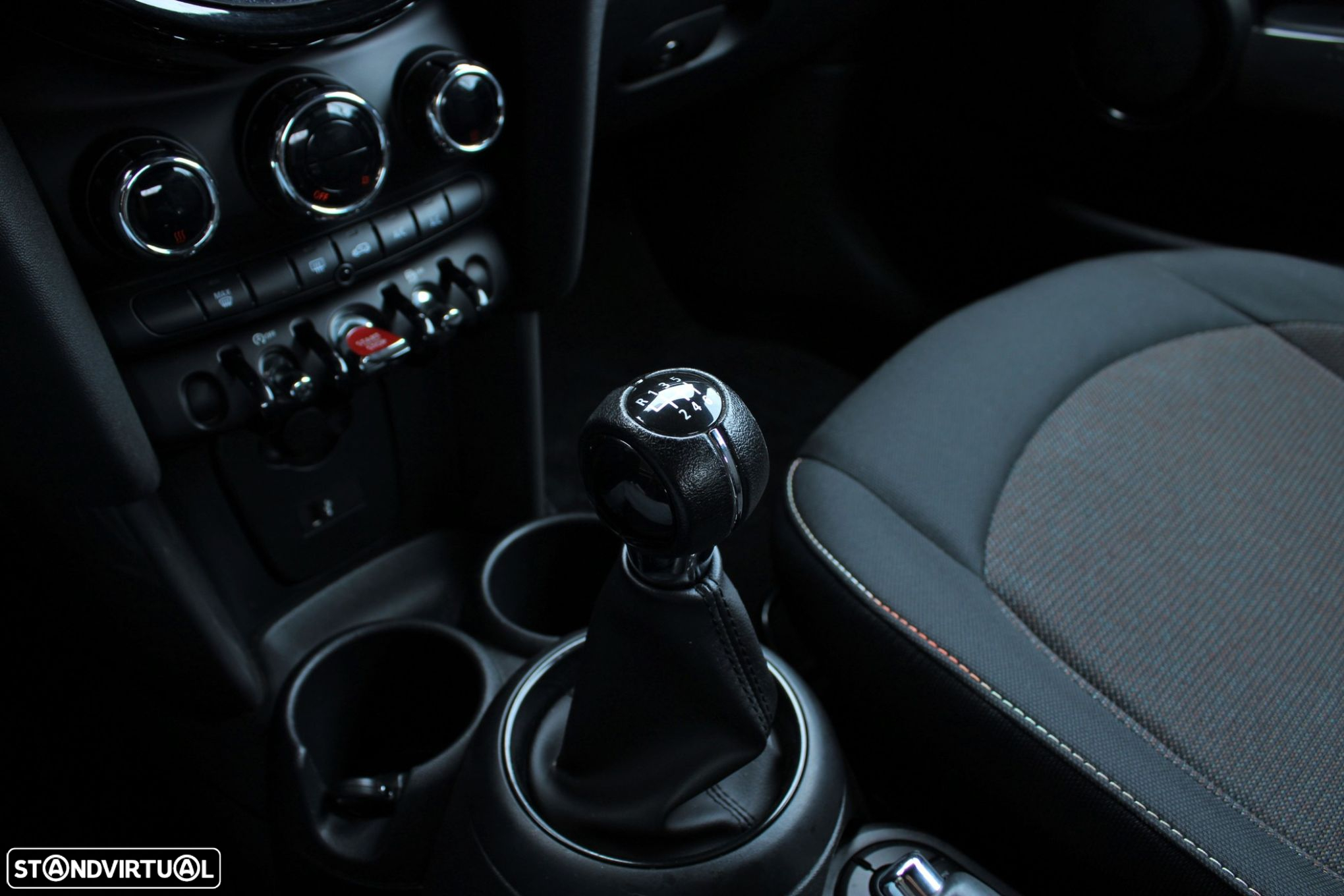 MINI Cabrio Cooper - 19