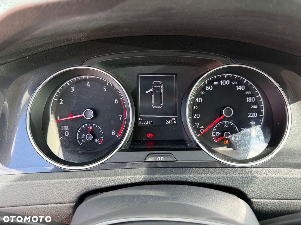 Volkswagen Golf Variant 1.5 TSI BMT Highline - 18