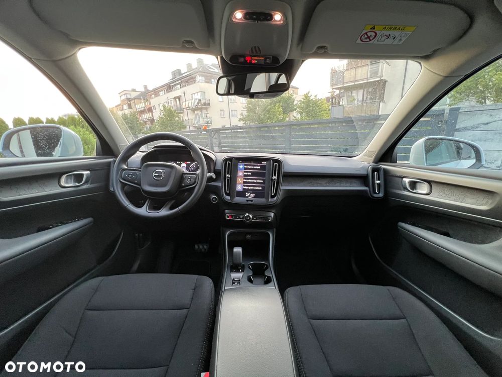 Volvo XC 40 T3 Momentum Core - 9