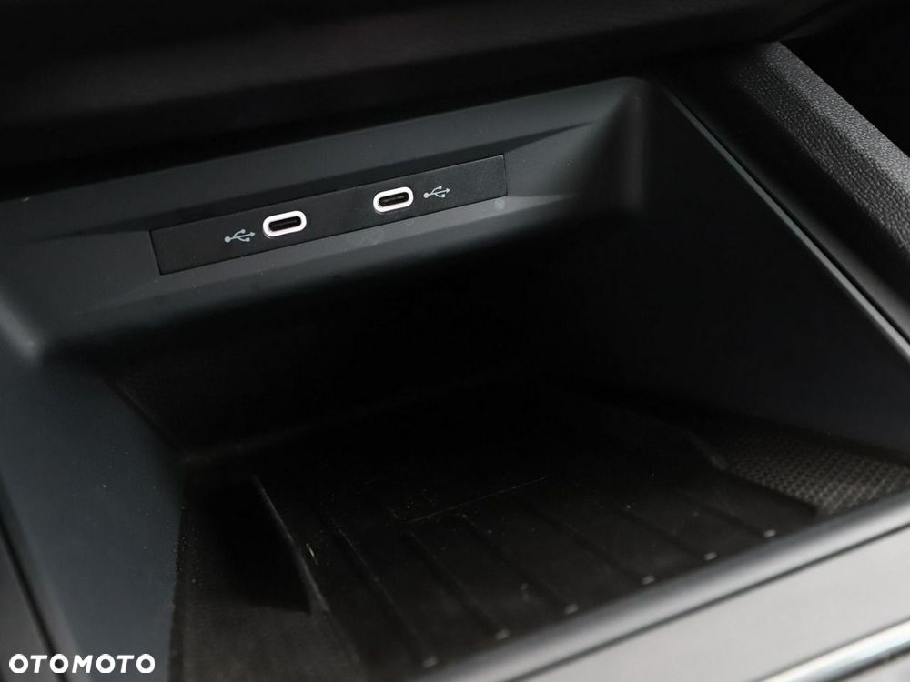 Cupra Formentor 1.4 e-Hybrid DSG - 32