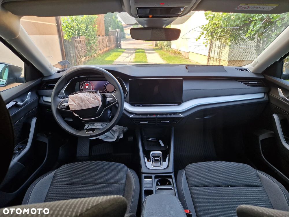 Skoda Octavia 2.0 TDI Selection DSG - 15