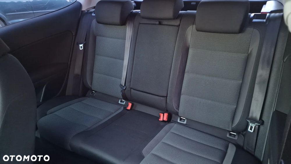 Volkswagen Golf 1.4 Style - 11