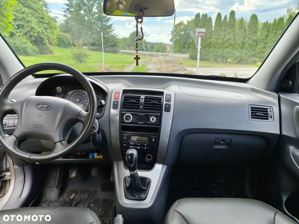 Hyundai Tucson - 8