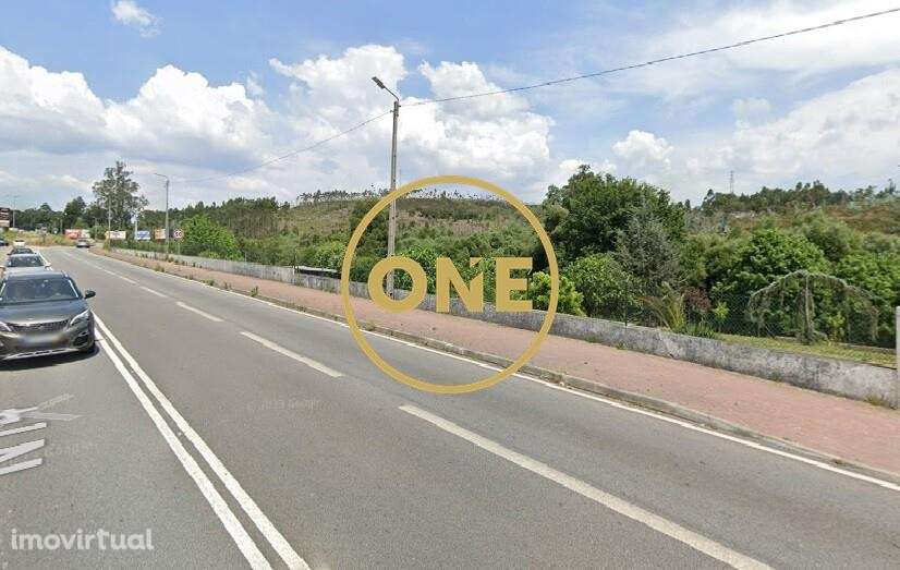 Terr. construção industrial c cerca de 9100m2 e 140 metros de frente p - Grande imagem: 2/5