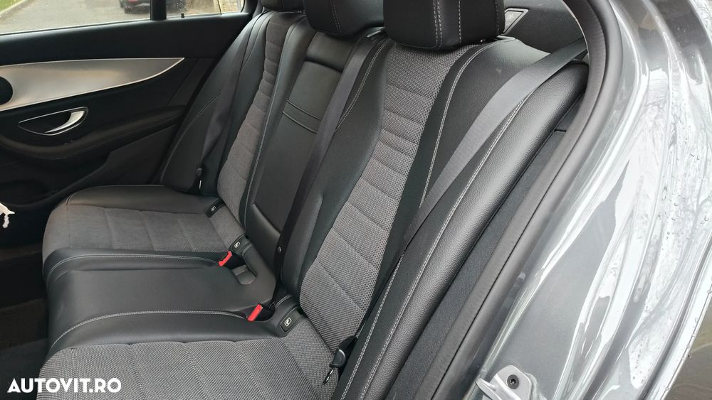 Mercedes-Benz E 220 d 9G-TRONIC Avantgarde - 4