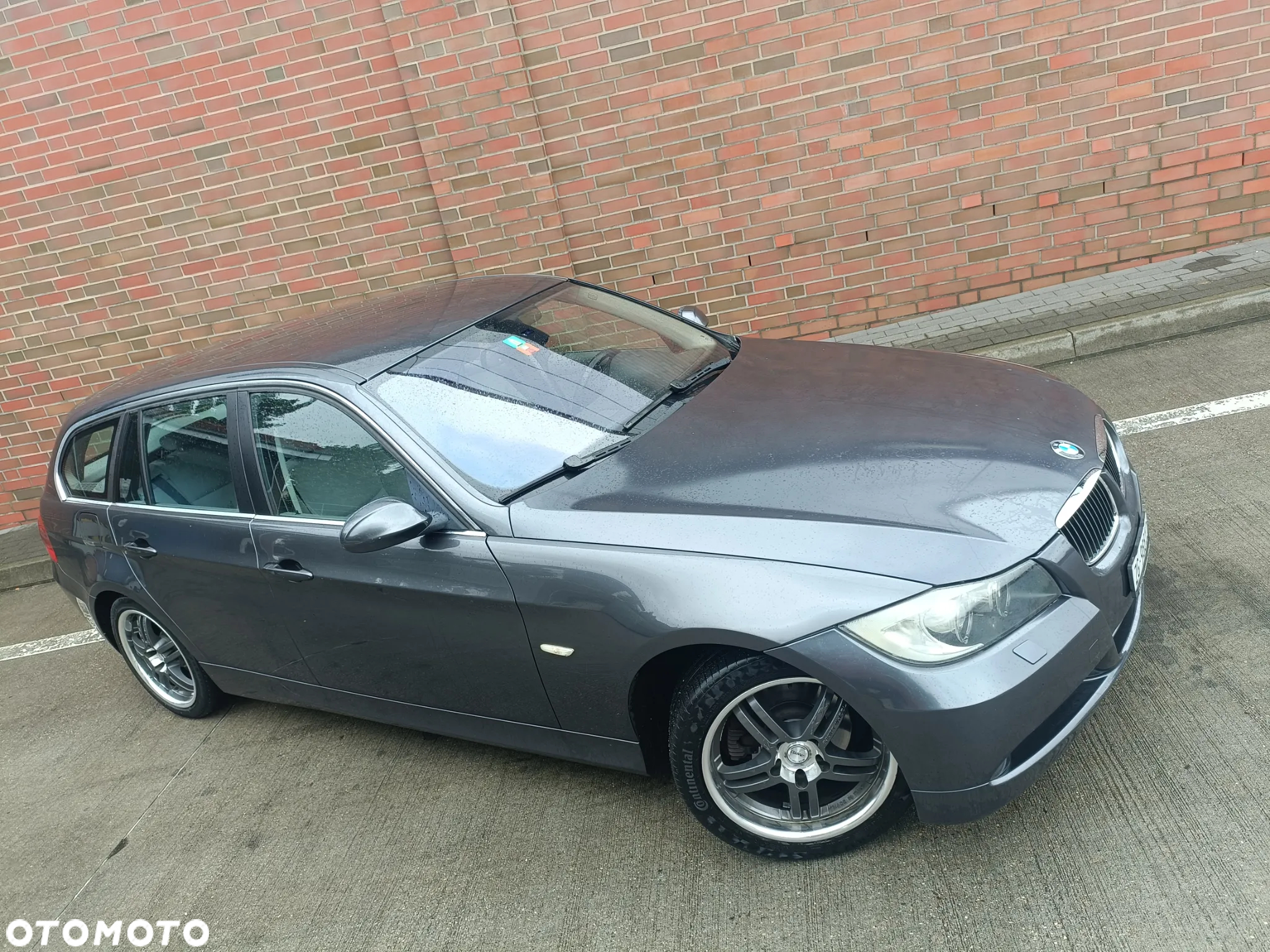 BMW Seria 3 325i - 5