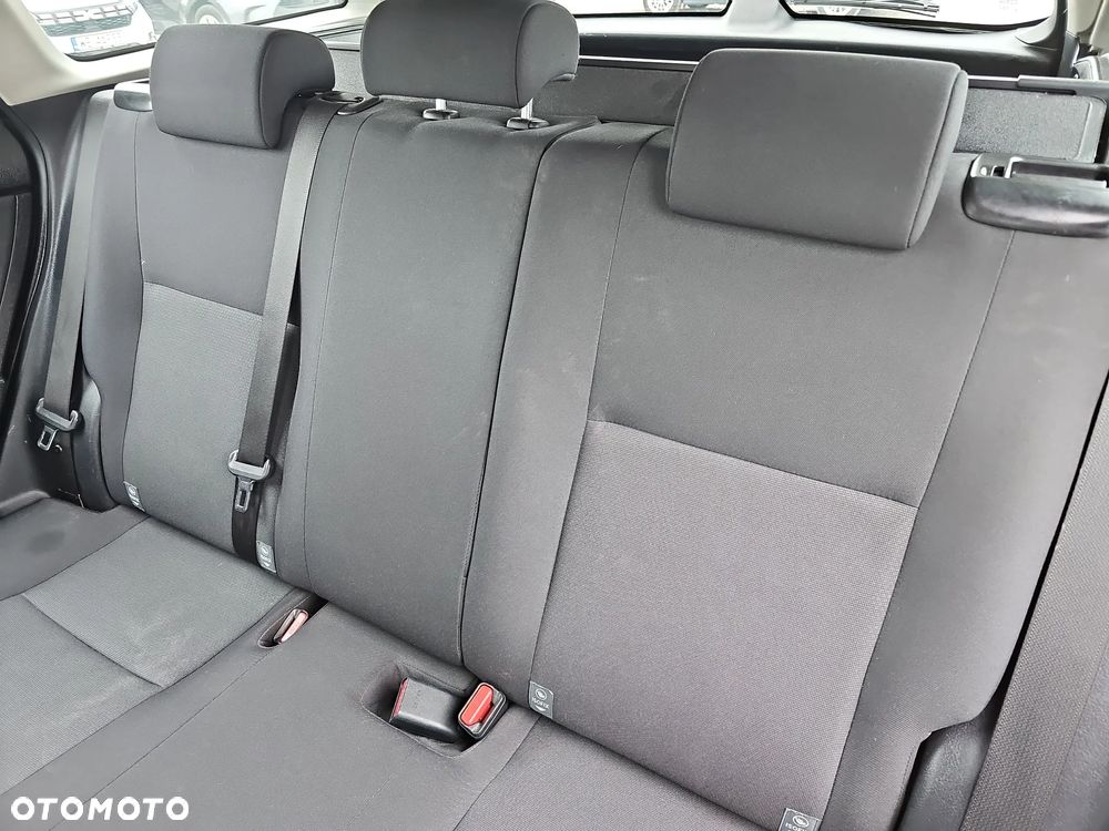 Toyota Auris 1.6 Active - 12