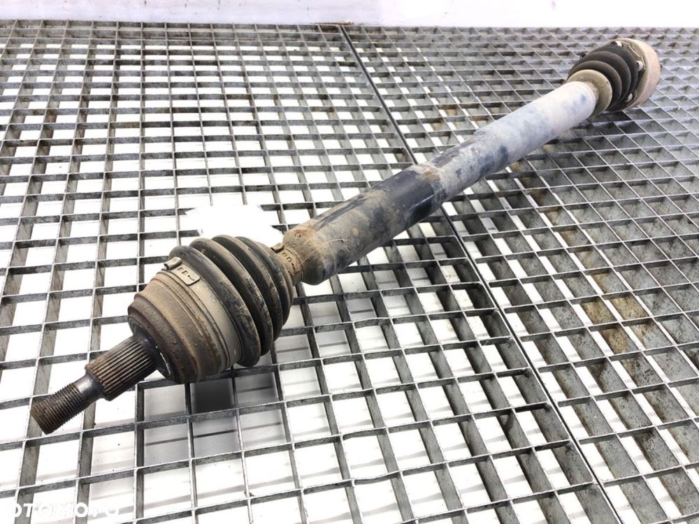 PÓŁOŚ PRAWY PRZÓD - 76.00 PLN - AUDI A3 (8L1) 1996 - 2006 1.6 74 kW [101 KM] benzyna 1996 - 2003 - 2