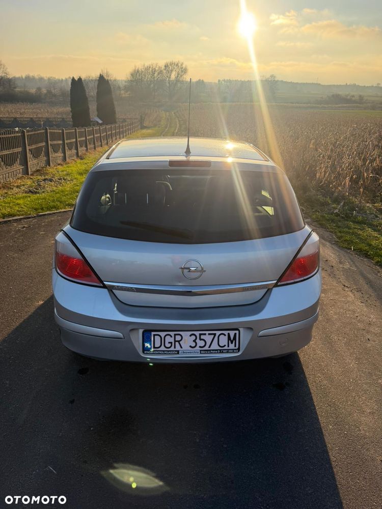Opel Astra 1.6 - 3