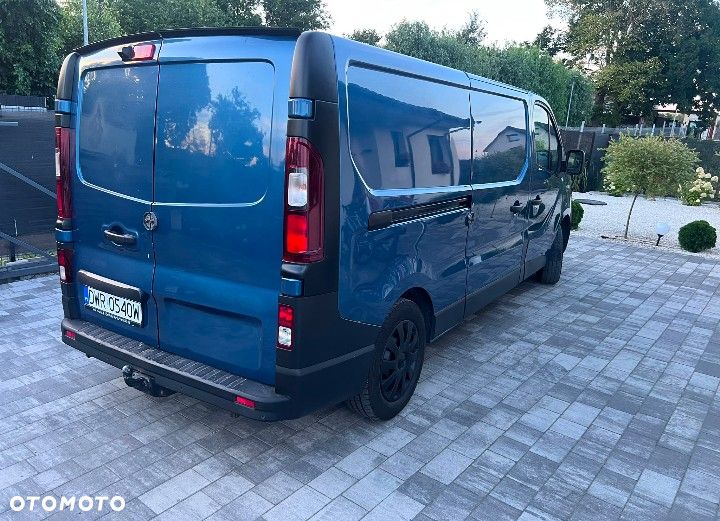 Opel Vivaro - 2