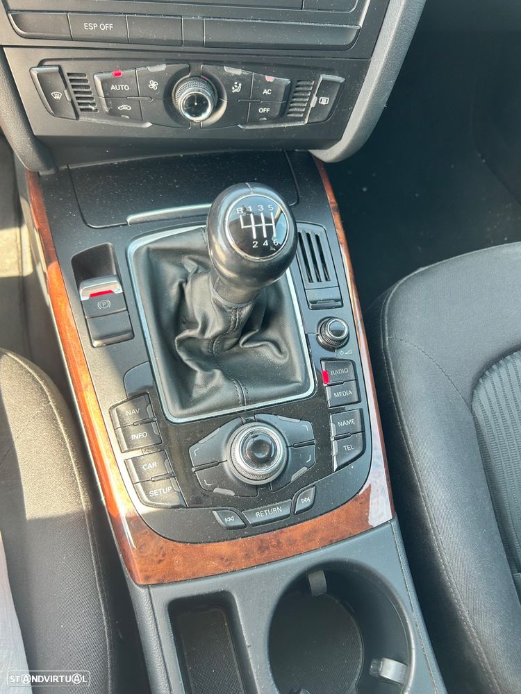 Audi A4 2.0 TDI — fotografia 6