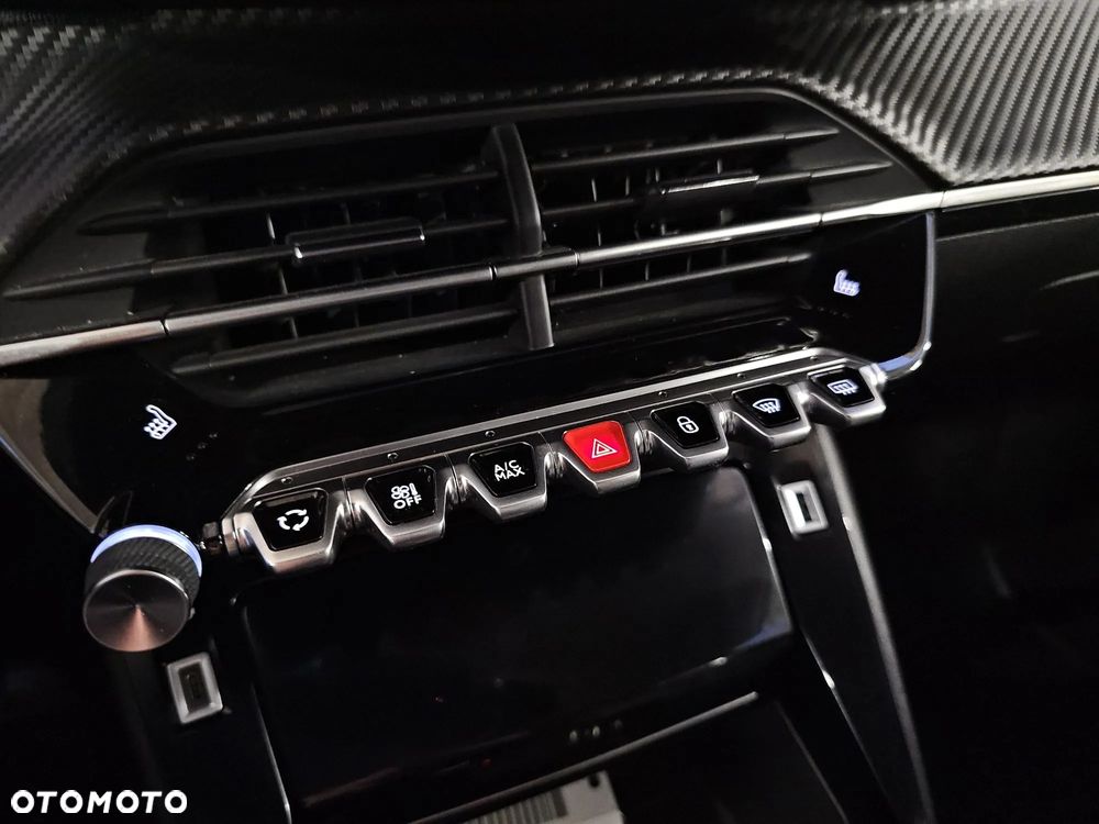 Peugeot 208 e-208 Allure - 21