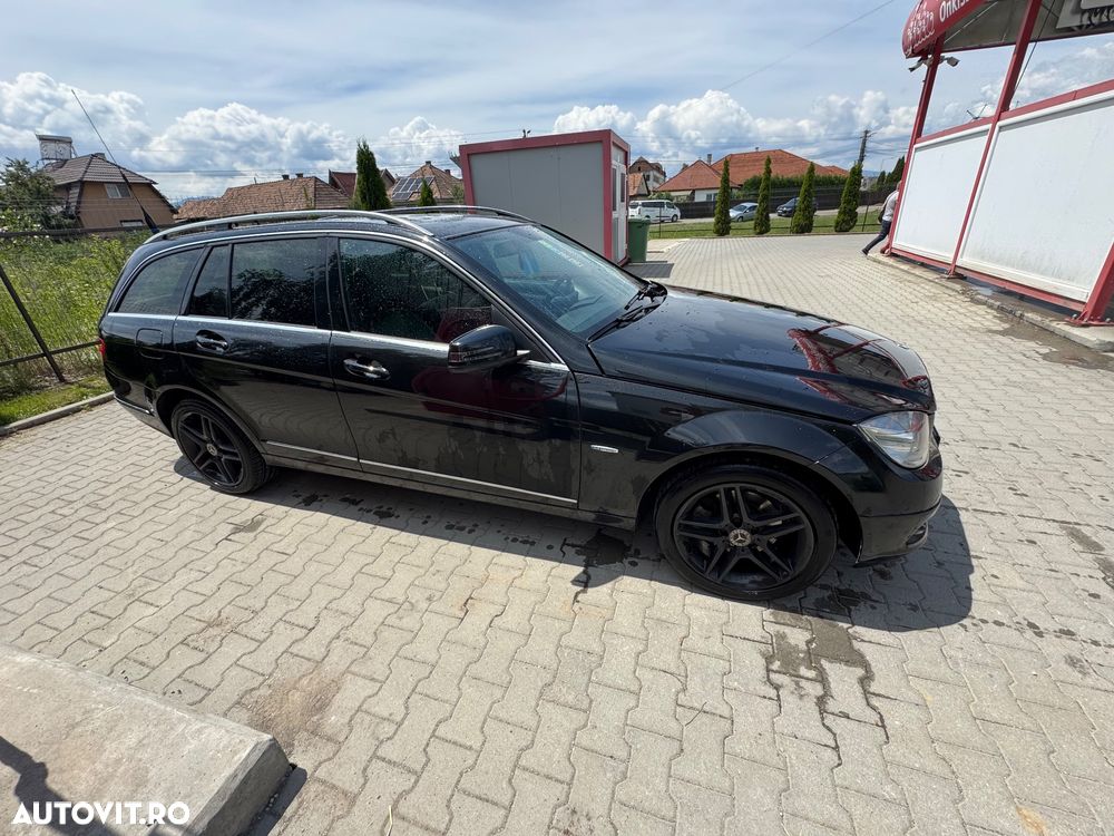 Mercedes-Benz C - 3