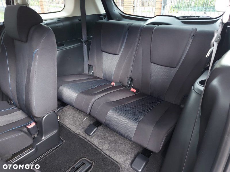 Mazda 5 - 36