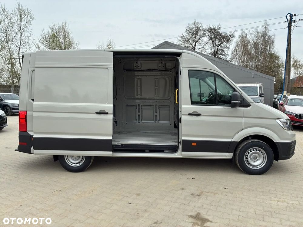 Volkswagen Crafter Furgon 35, 2.0 TDI 177KM, Wysoki dach, r. o. 3640mm - 10
