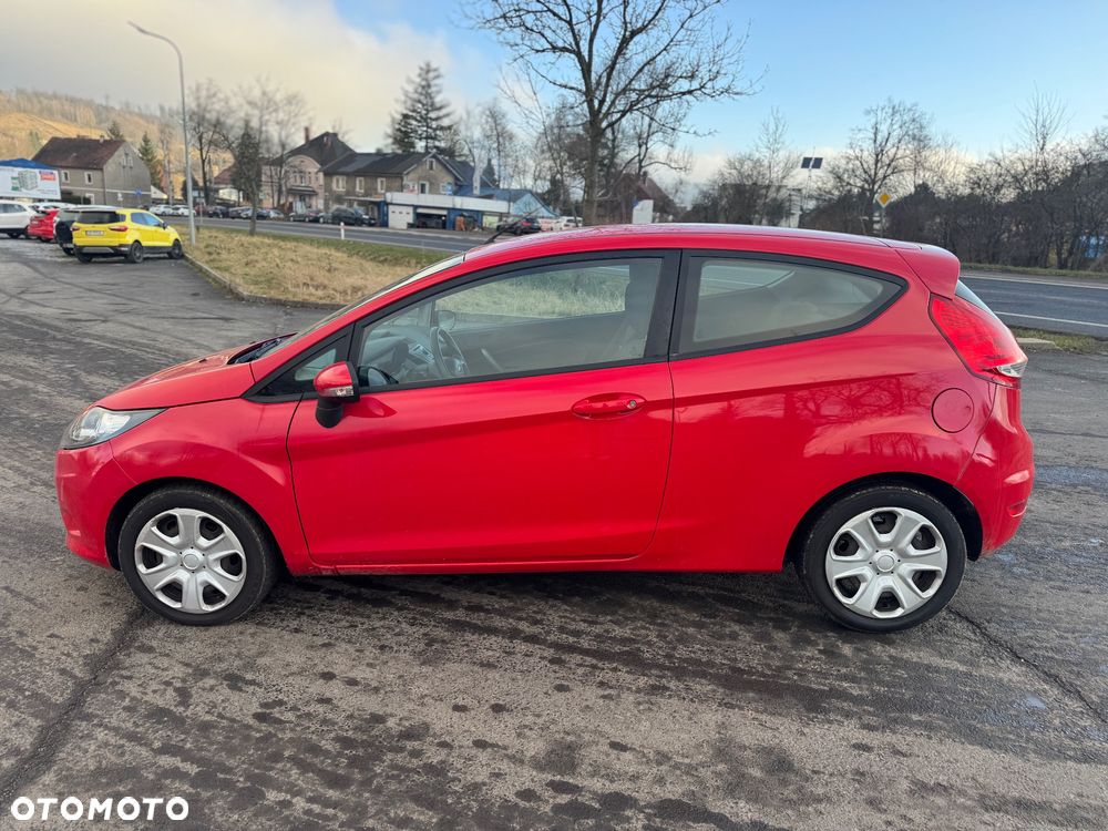 Ford Fiesta 1.25 Celebration - 12