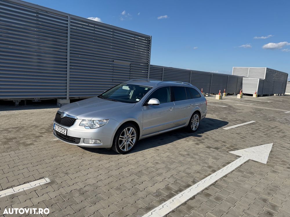 Skoda Superb 2.0 TDI Elegance DSG 4x4 - 2