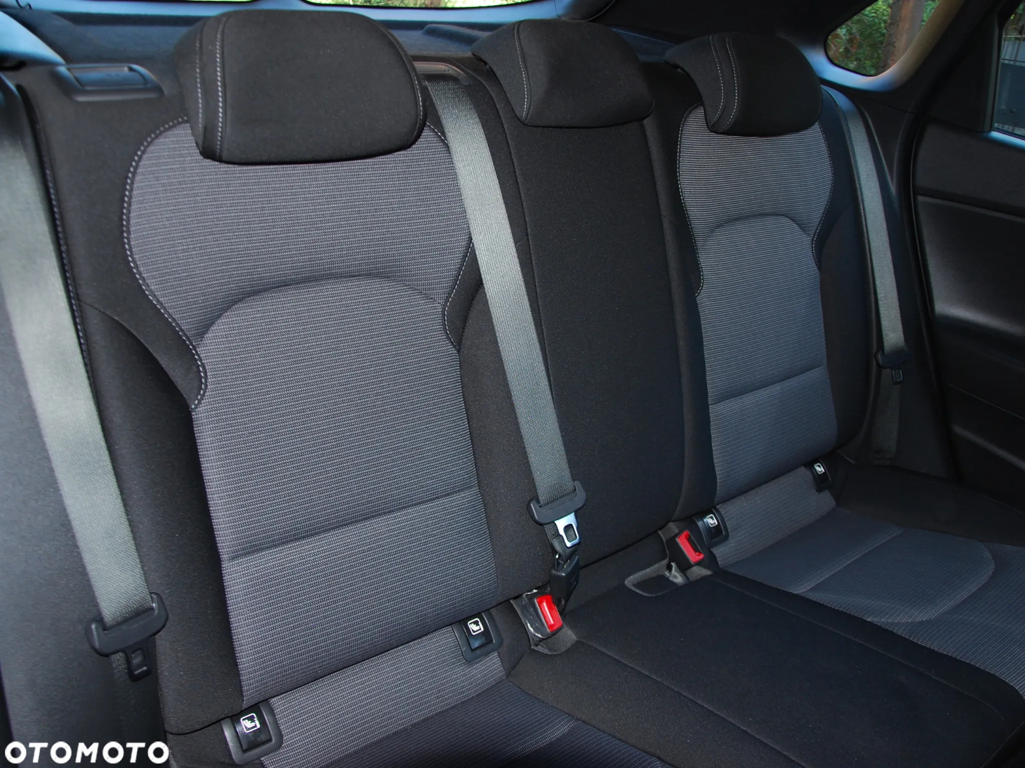 Hyundai i30 1.5 DPI Modern - 37