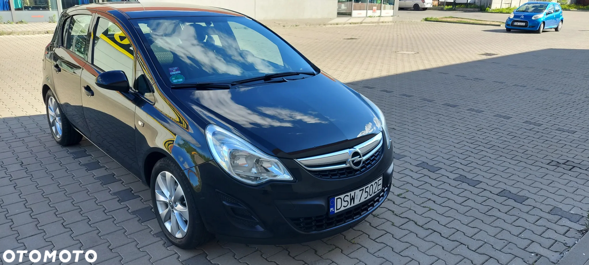 Opel Corsa 1.4 16V Cosmo - 15