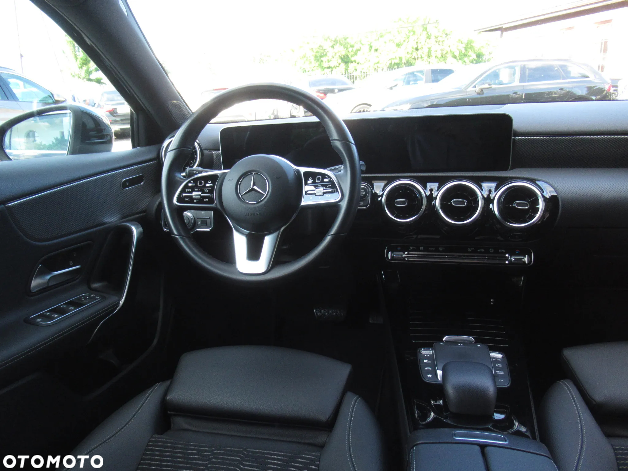 Mercedes-Benz Klasa A 200 Progressive 7G-DCT - 12