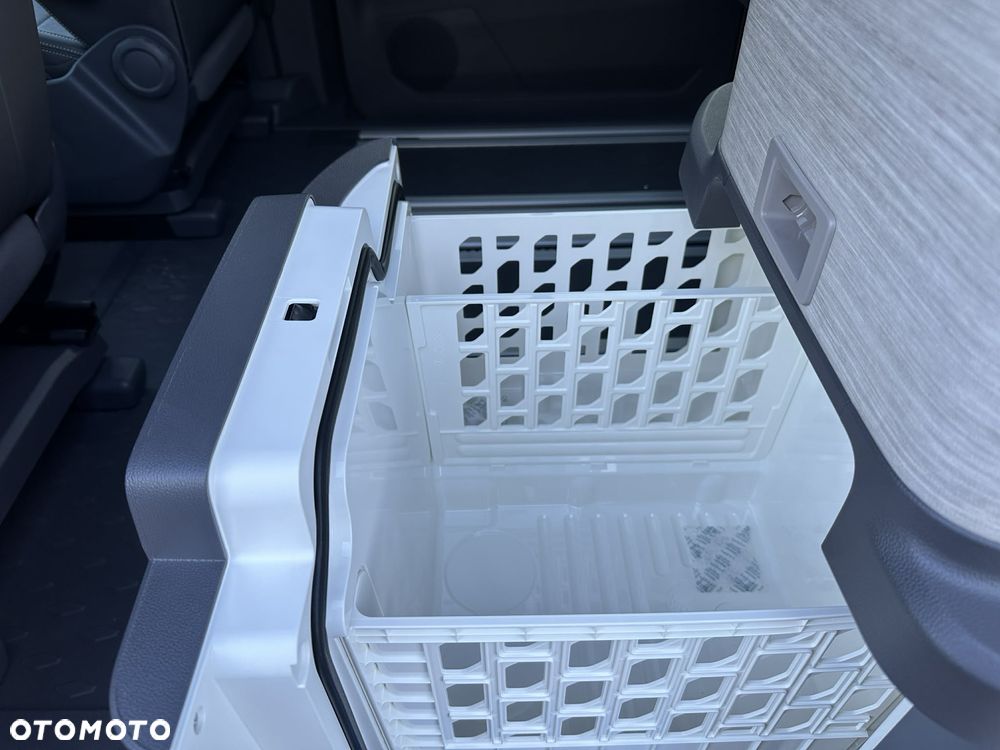 Volkswagen California - 12
