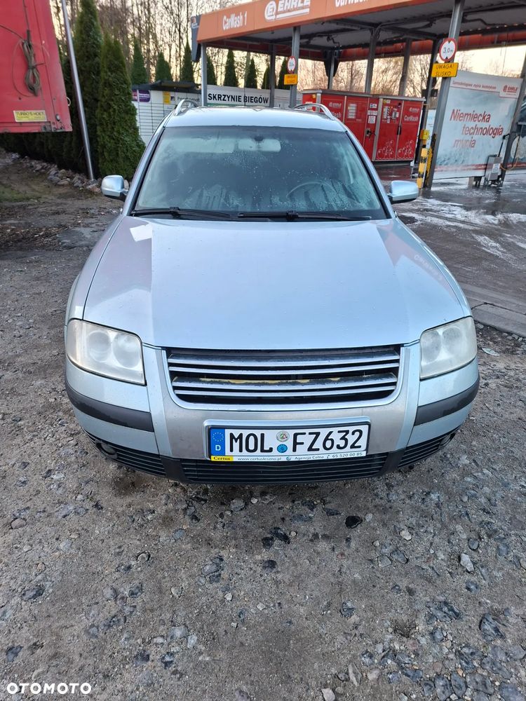 Volkswagen Passat 1.9 TDI Highline Tiptr - 1