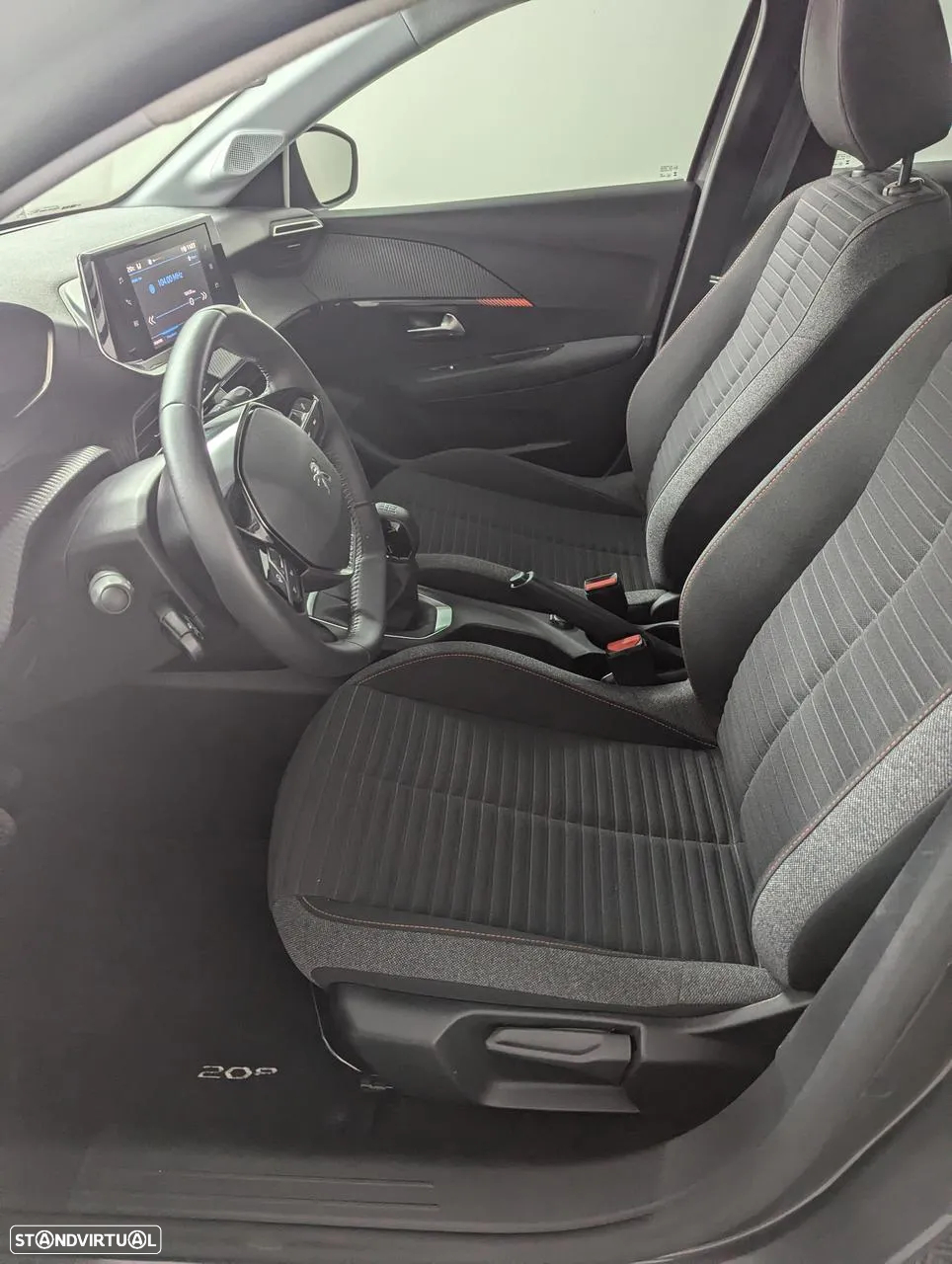 Peugeot 208 1.2 PureTech Active - 6