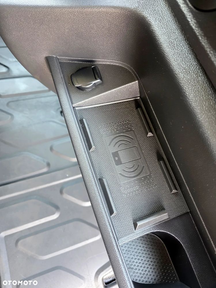 Renault MASTER 2,3 DCI 150 KONNY ŚREDNIAK WYSOKI L2H2 KLIMA KAMERA NAVI LEDY 149TKM PRZEBIEGU GWARANCJA - 31