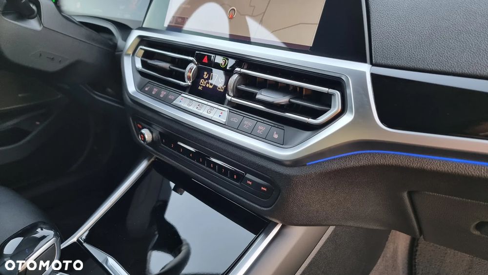 BMW Seria 3 320d - 35