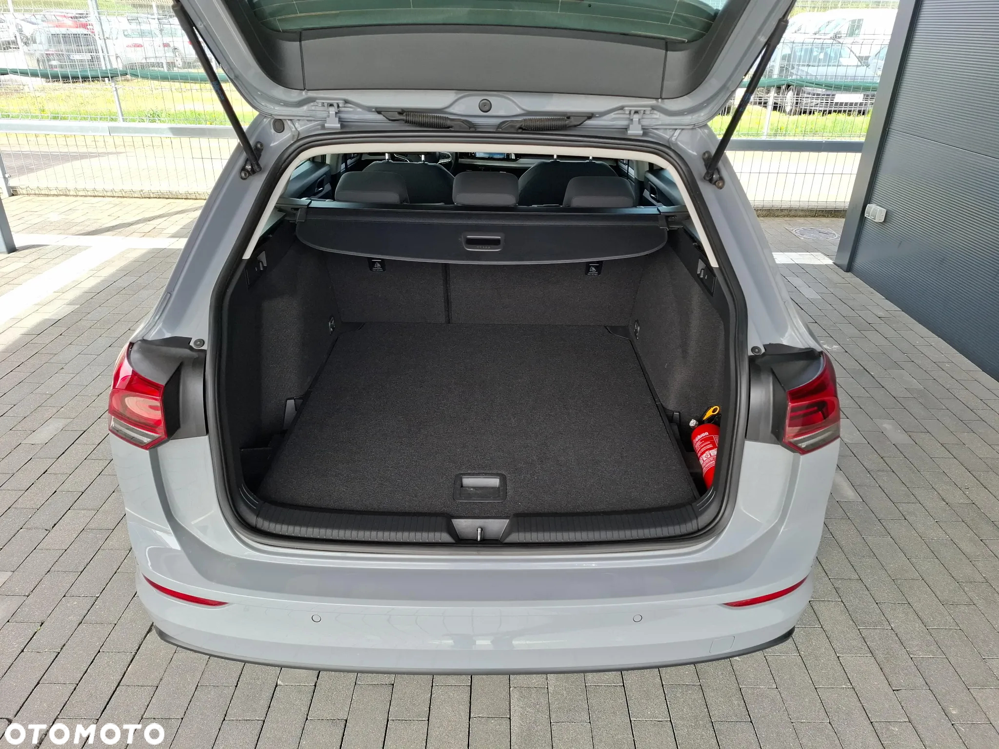 Volkswagen Golf VIII 1.0 TSI - 9