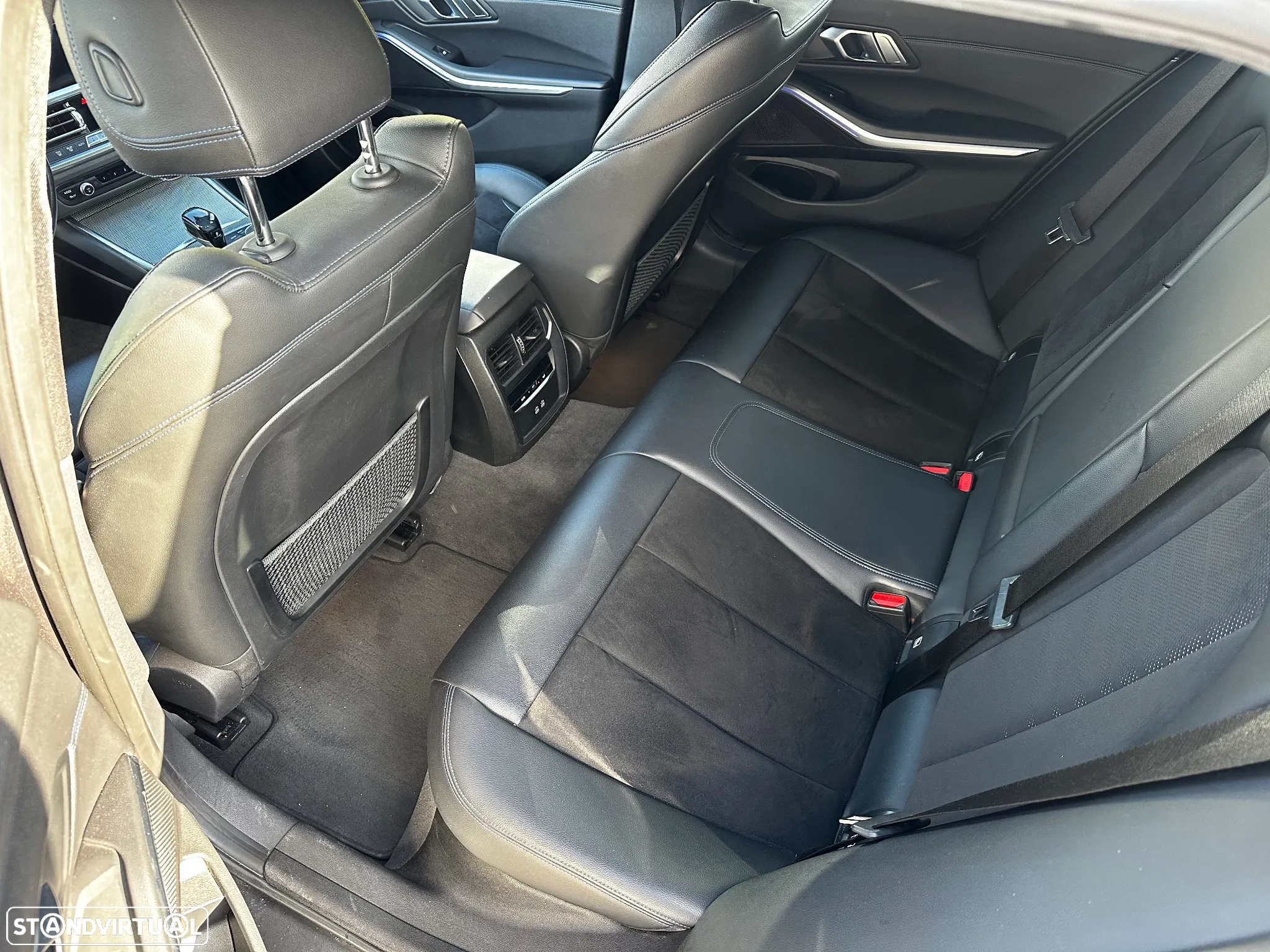 BMW 318 d Touring Pack M Auto - 9