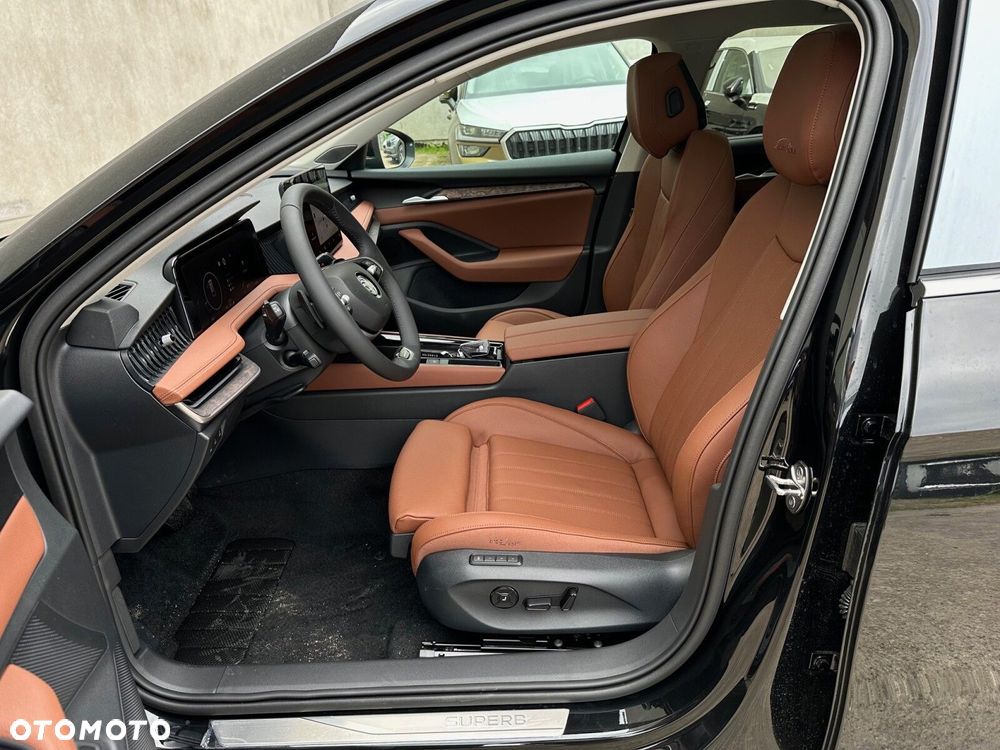 Skoda Superb 2.0 TDI SCR 4x4 L&K DSG - 11